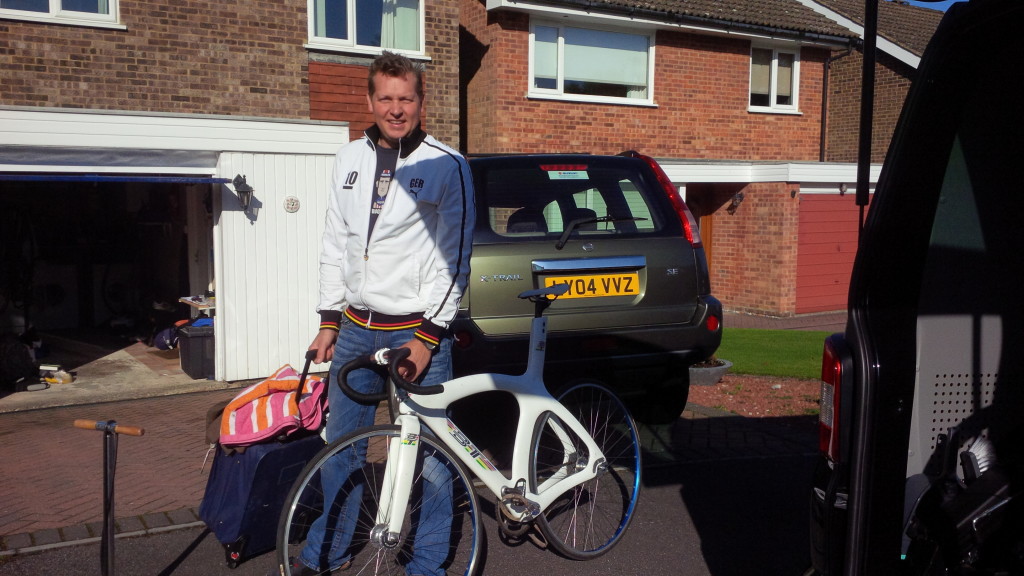 Rich B World Track 2015 Leaving home